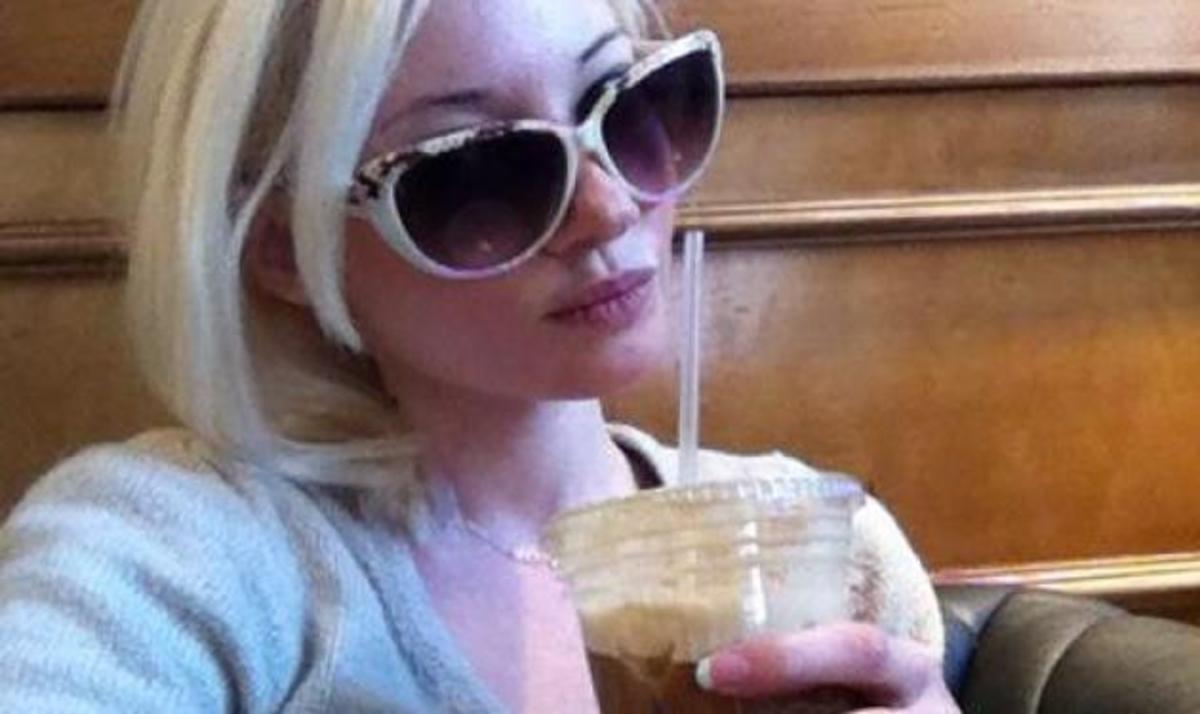 Tζούλια Αλεξανδράτου: Το γεύμα με τον σύζυγο και την πεθερά της σε εστιατόριο της Βιέννης