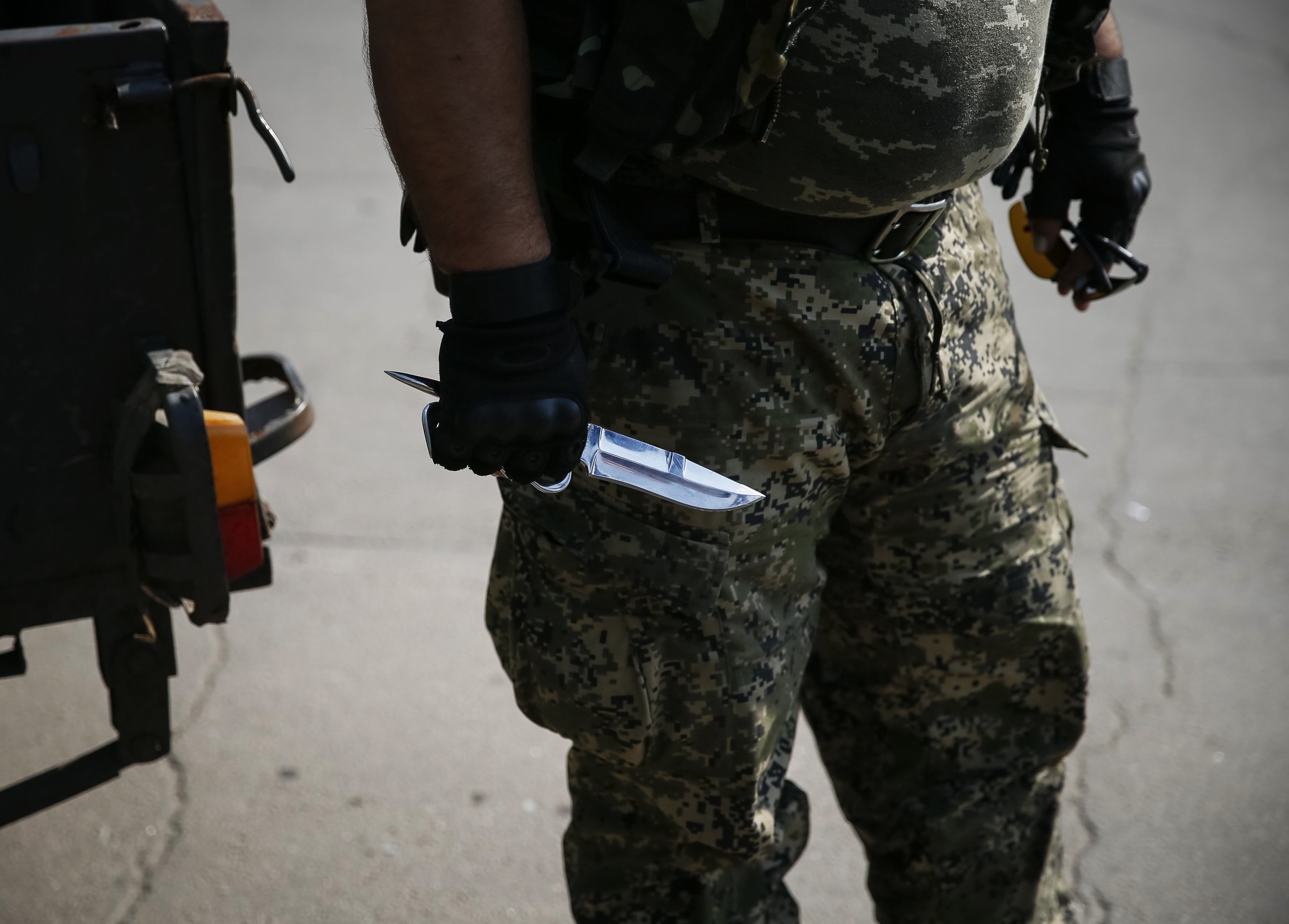 Ουκρανία: Φιλορώσοι αντάρτες επιτέθηκαν στο αεροδρόμιο του Λουγκάνσκ