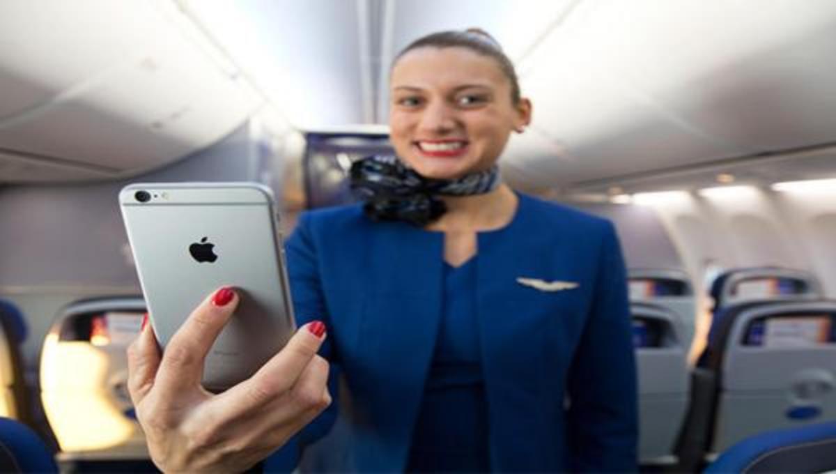 Αεροπορική εταιρία αγοράζει 23.000 iPhone 6 Plus για τις αεροσυνοδούς!
