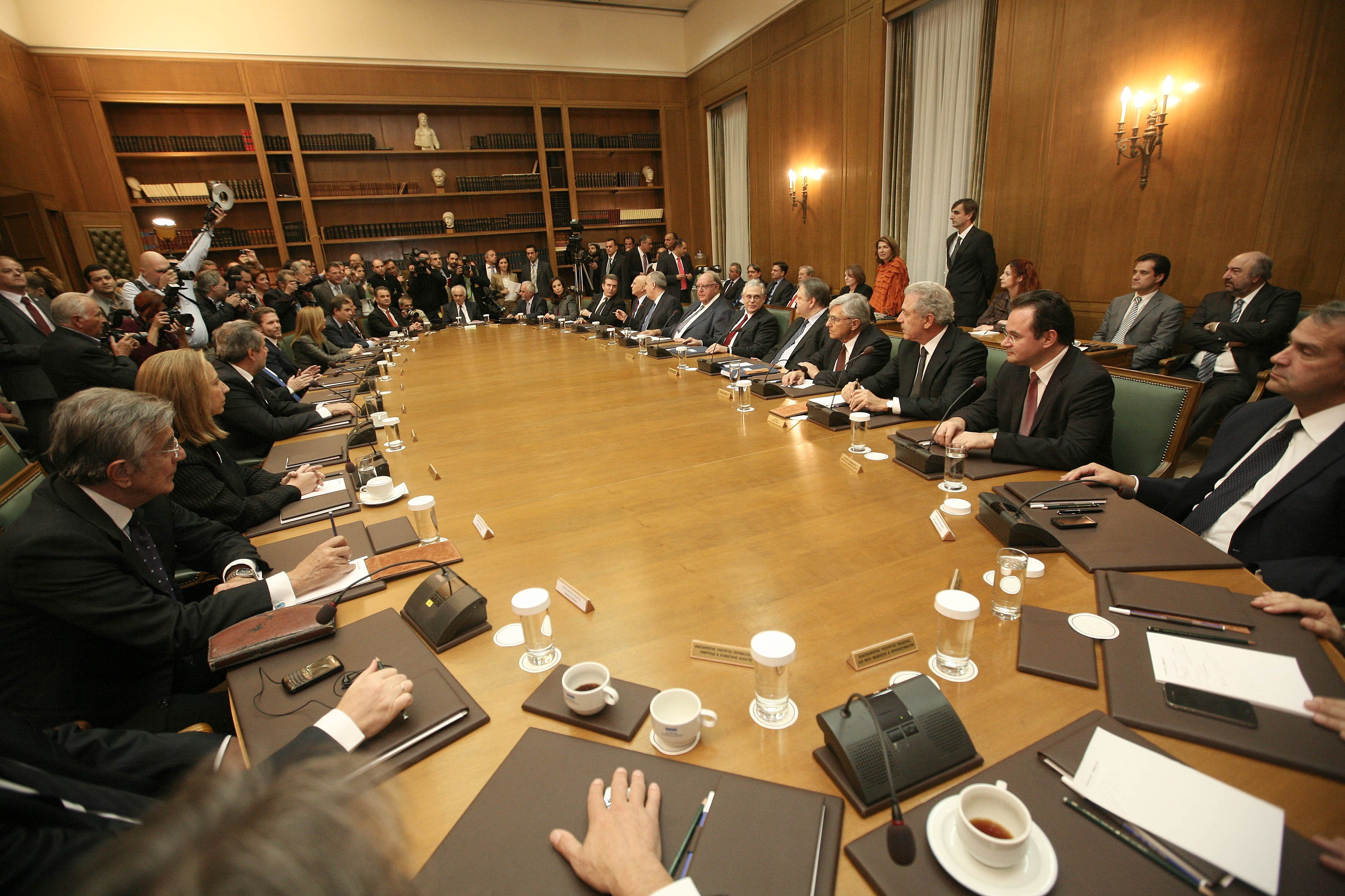 Ποια είναι τα κέρδη και οι ζημιές των κομμάτων στη νέα κυβέρνηση