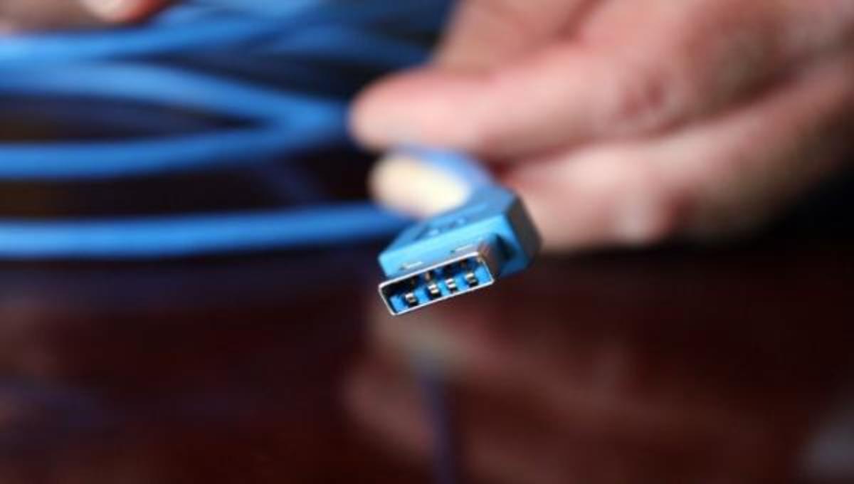 Έρχονται τα αναστρέψιμα USB!