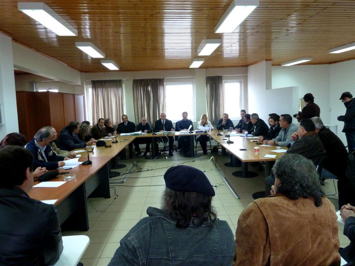 Ξύλο μεταξύ αντιδημάρχων στη Φθιώτιδα