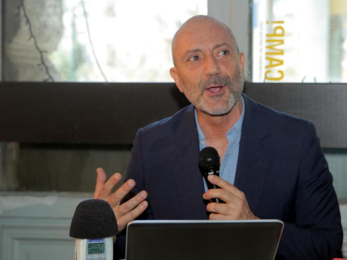 Αποσύρει την υποψηφιότητά του ο Βαλλιανάτος