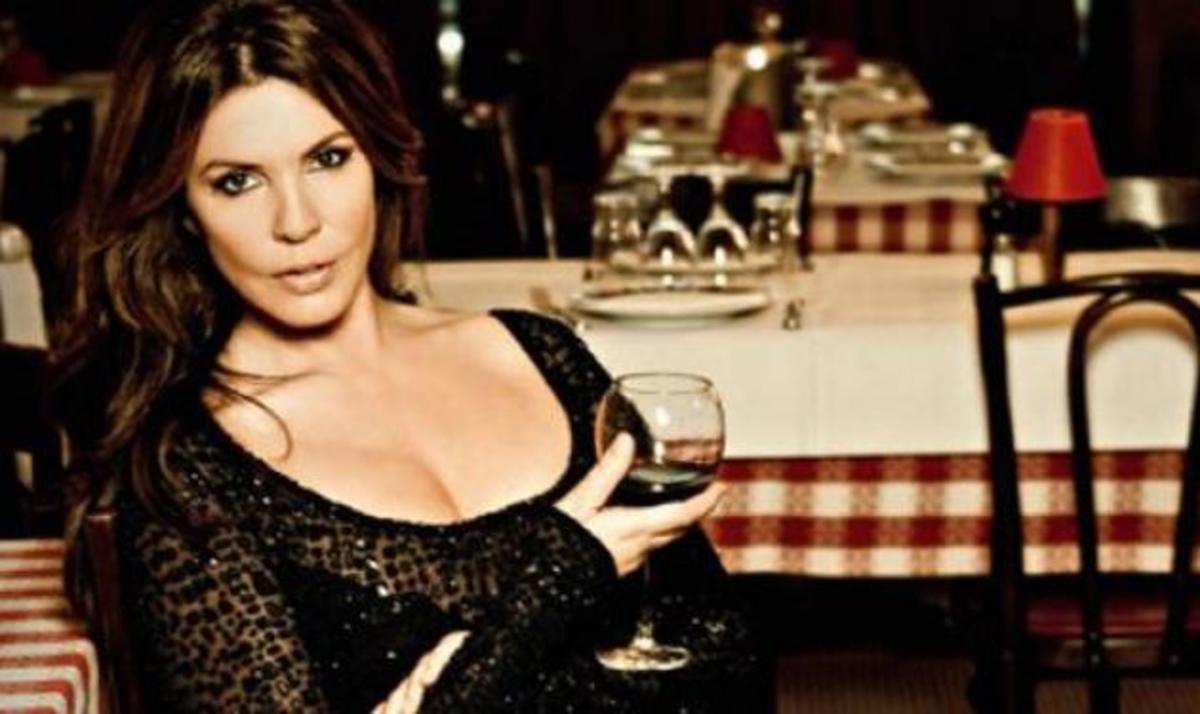 Άγνωστοι εισέβαλαν στο σπίτι της Βάνας Μπάρμπα