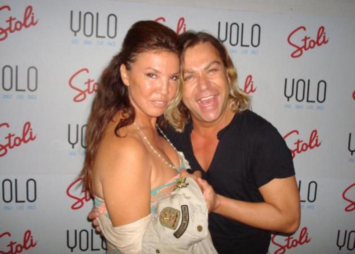 Βάνα Μπάρμπα: Ακύρωσε εμφάνισή της στα Σκόπια με τον Τρύφωνα Σαμαρά!