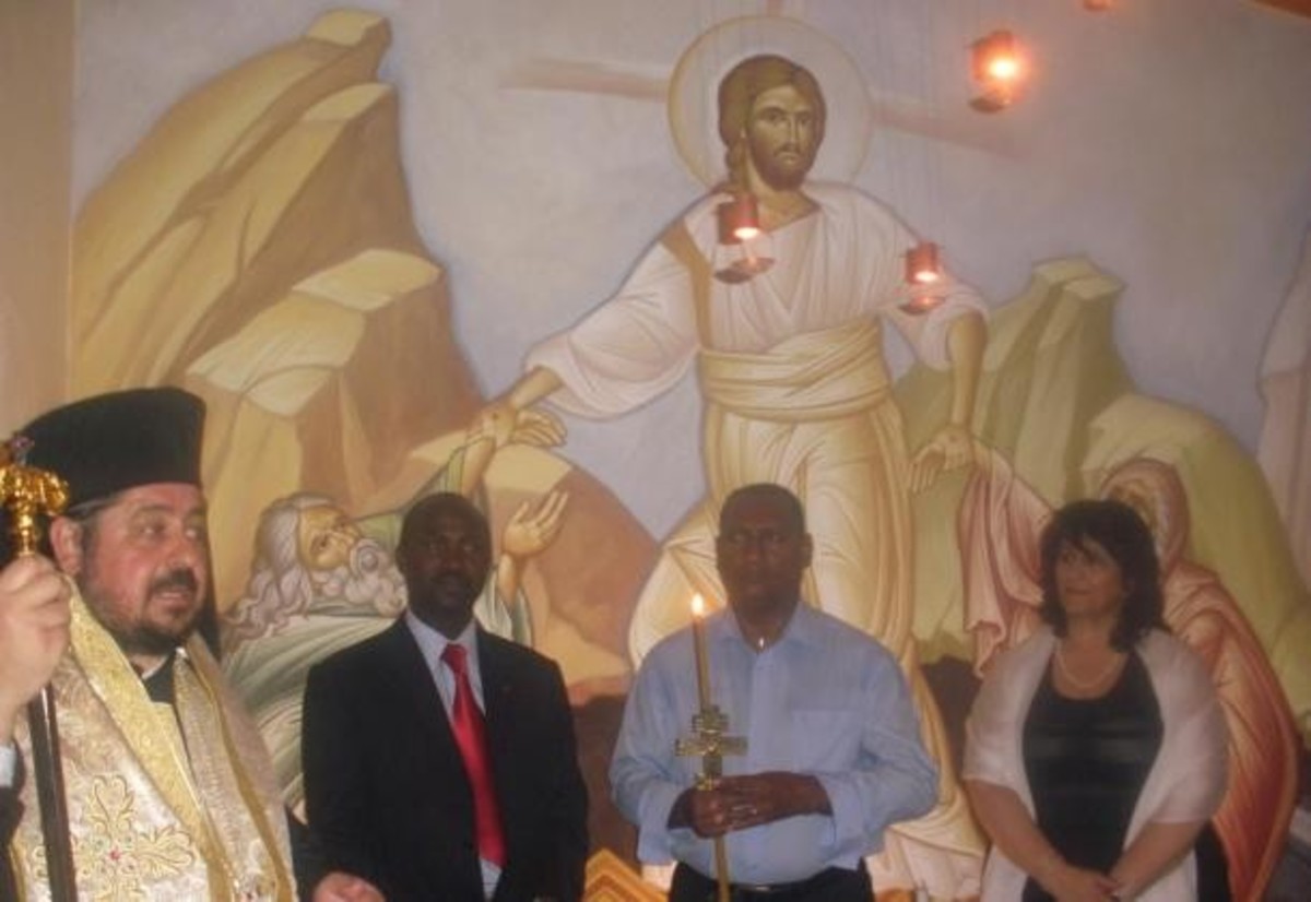 Ξένος βουλευτής βαπτίστηκε Χριστιανός στην Ελλάδα με νονούς δυο άλλους βουλευτές