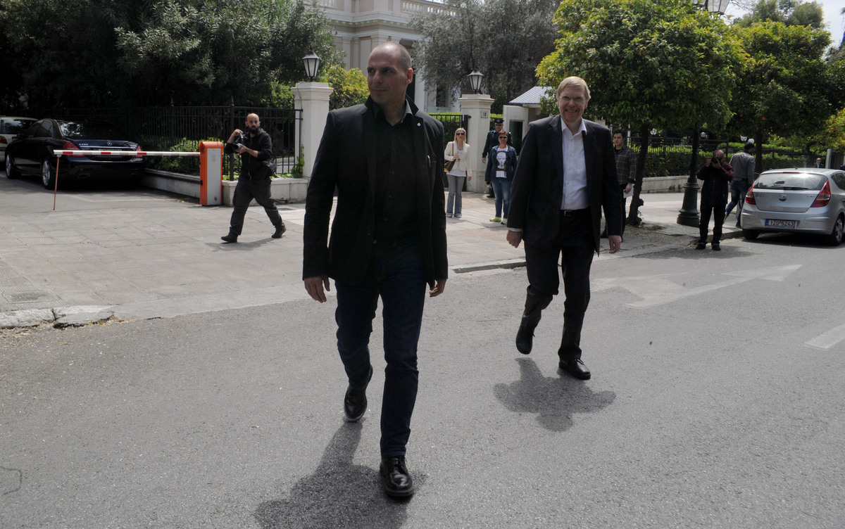 “Τρέχουν” για το πολυνομοσχέδιο με τα μέτρα – Έκτακτη σύσκεψη της ομάδας διαπραγμάτευσης στη Βουλή