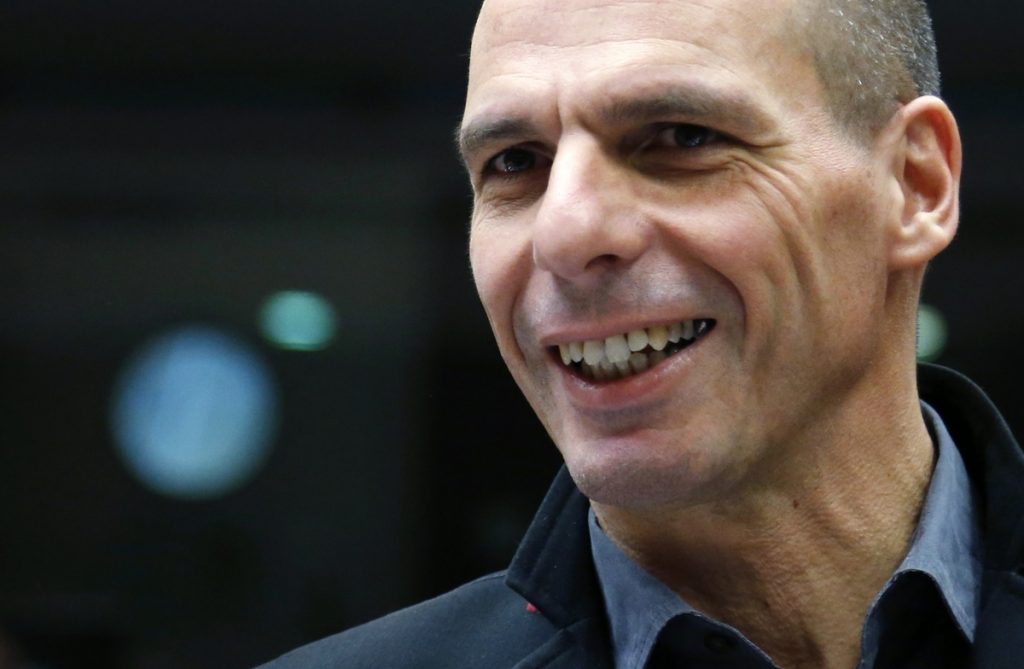 Ο καθρέφτης του Γιάνη διαψεύδει τον Μοσκοβισί που τον χαρακτηρίζει νάρκισσο