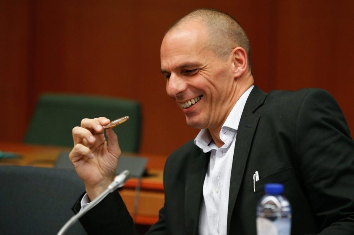 Βαρουφάκης από… χρυσάφι: 1000€ το λεπτό για συνέντευξη στη Rai!