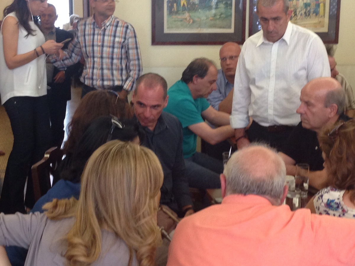 Το… show Βαρουφάκη στη Βουλή: Δεν έχω μιλήσει με τον Τσίπρα – Απαξιωτικός για το Ευρωκοινοβούλιο