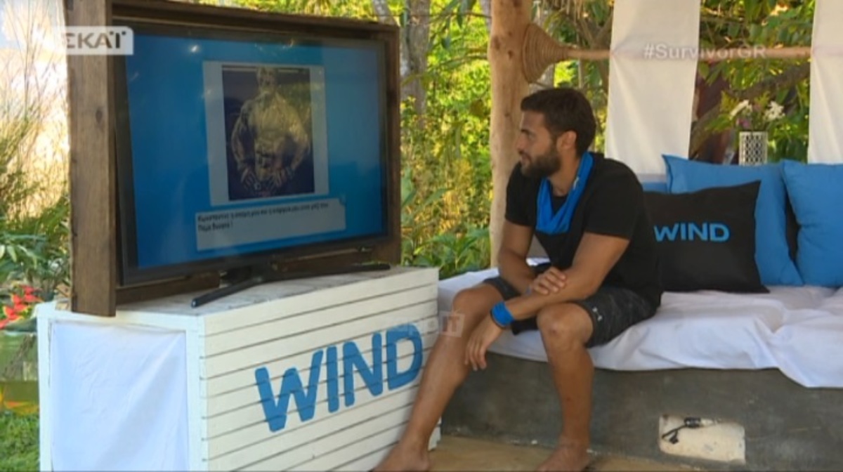 Έπαθαν πλάκα οι Μαχητές με τον πατέρα του Κωνσταντίνου Βασάλου! Άναυδοι κοιτούσαν τη φωτογραφία!