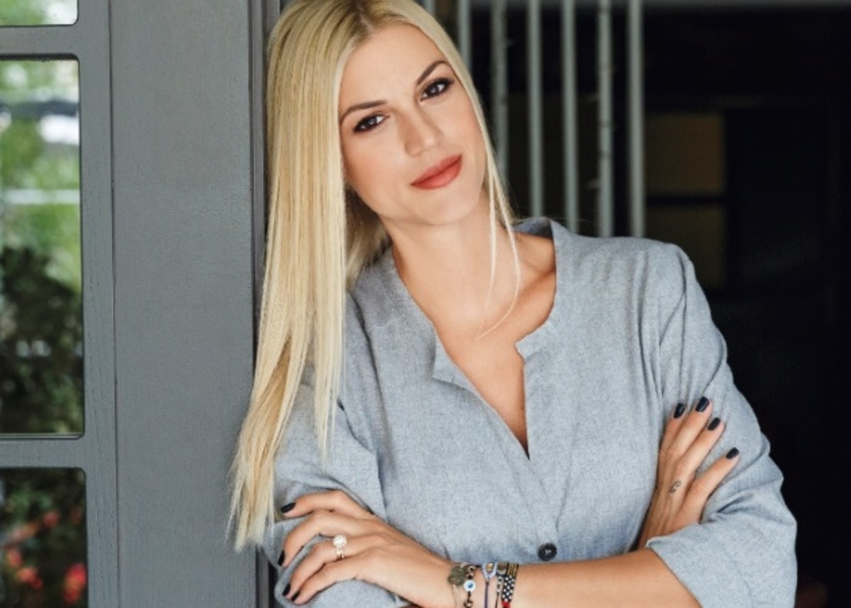Βάσω Κολλιδά: Φωτογραφίζεται στον 8ο μήνα της εγκυμοσύνης της!