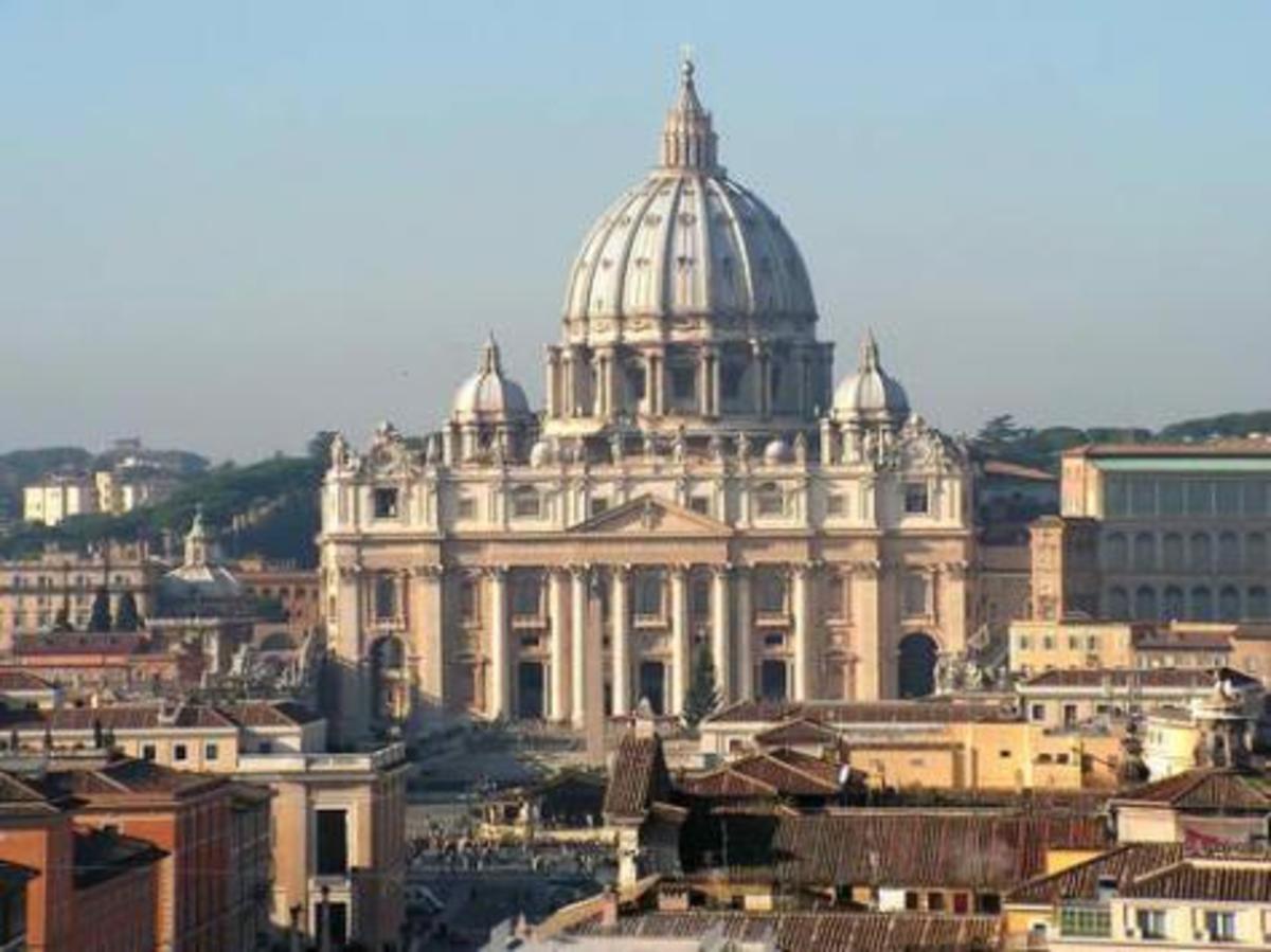 “Θρησκευτική κατασκοπία” στο Βατικανό! Συνελήφθη ο οικονόμος του Πάπα!