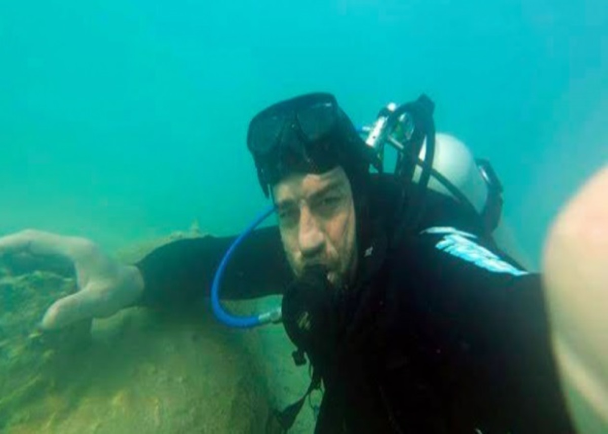 Μυστήριο στο βυθό του Κορινθιακού! Τι εντόπισε βατραχάνθρωπος