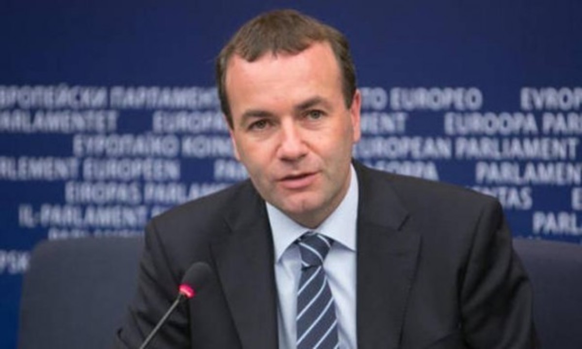 Κουμουτσάκος: Η θέση μας στη Συνθήκη του Σένγκεν είναι δεδομένη και αδιαπραγμάτευτη