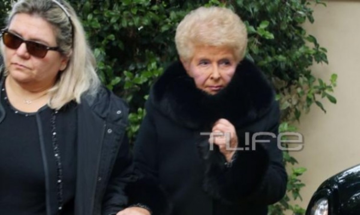 Η Βέφα Αλεξιάδου σπάει τη σιωπή της και μιλά για πρώτη φορά για τον ξαφνικό θάνατο της κόρης της Αλεξίας: Έχασα την παρεούλα μου