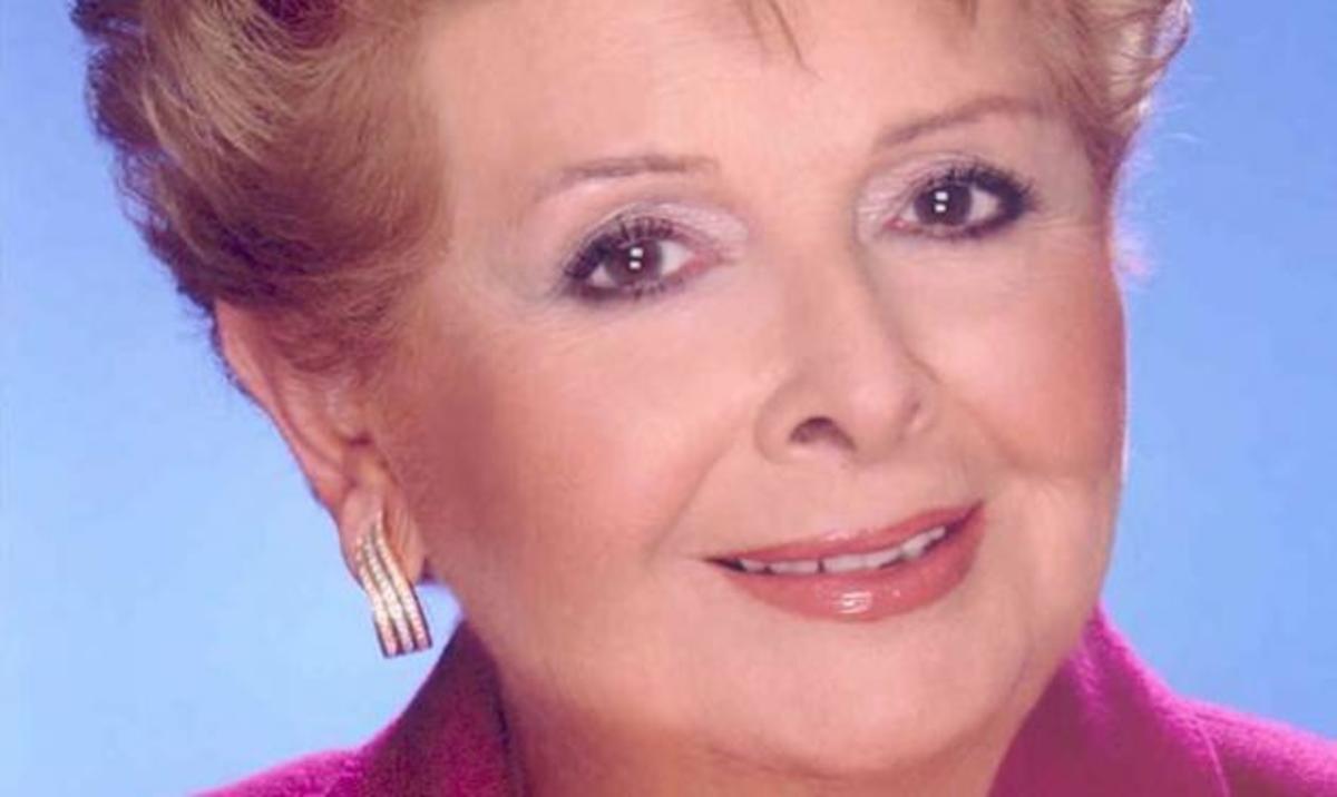 Βέφα Αλεξιάδου: Όσα έκανε σήμερα για τους δικούς της που έφυγαν από τη ζωή