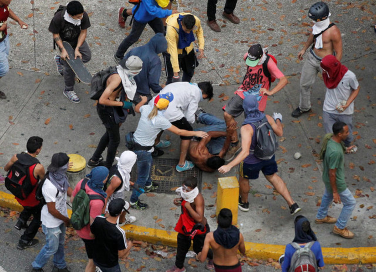 Αναβρασμός στην Βενεζουέλα! Και πέμπτος νεκρός διαδηλωτής