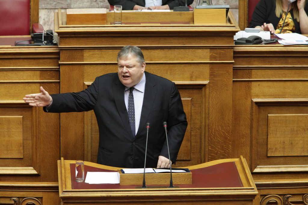 Βενιζέλος: Αγωνίζεστε για ένα πουκάμισο αδειανό, για μια Ελένη…