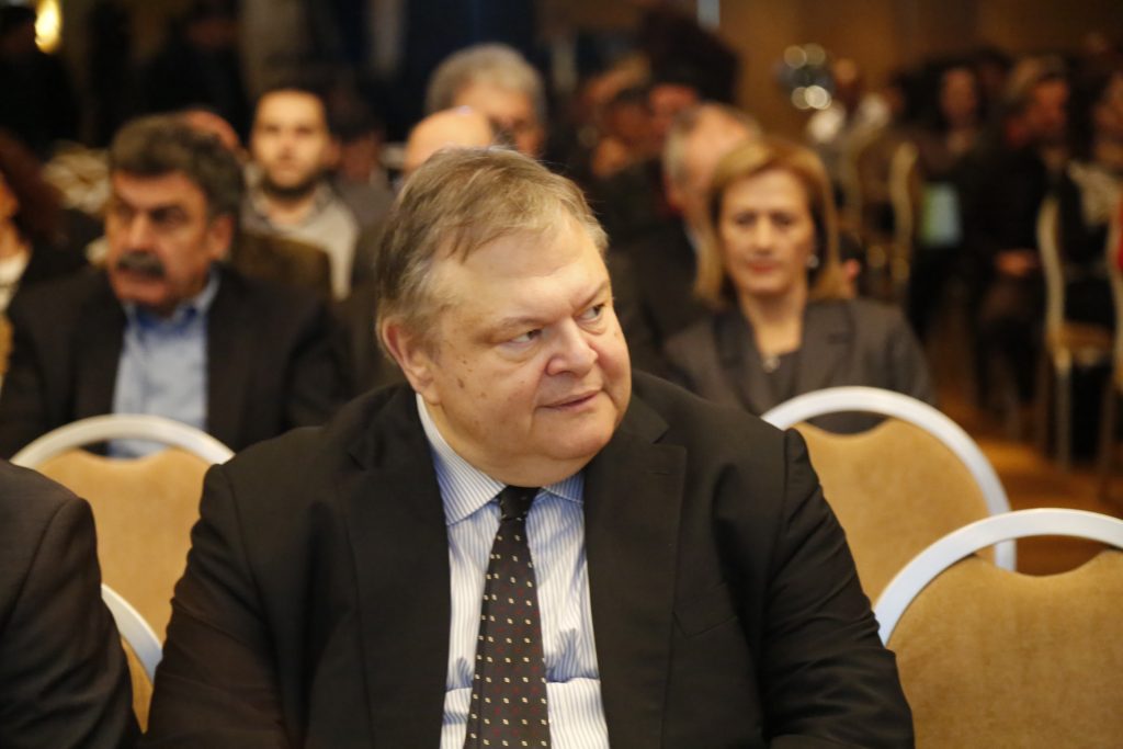 Χαιρετίζει την πρωτοβουλία Σαμαρά ο Βενιζέλος: Η ώρα της υπεύθυνης στάσης για την αντιπολίτευση