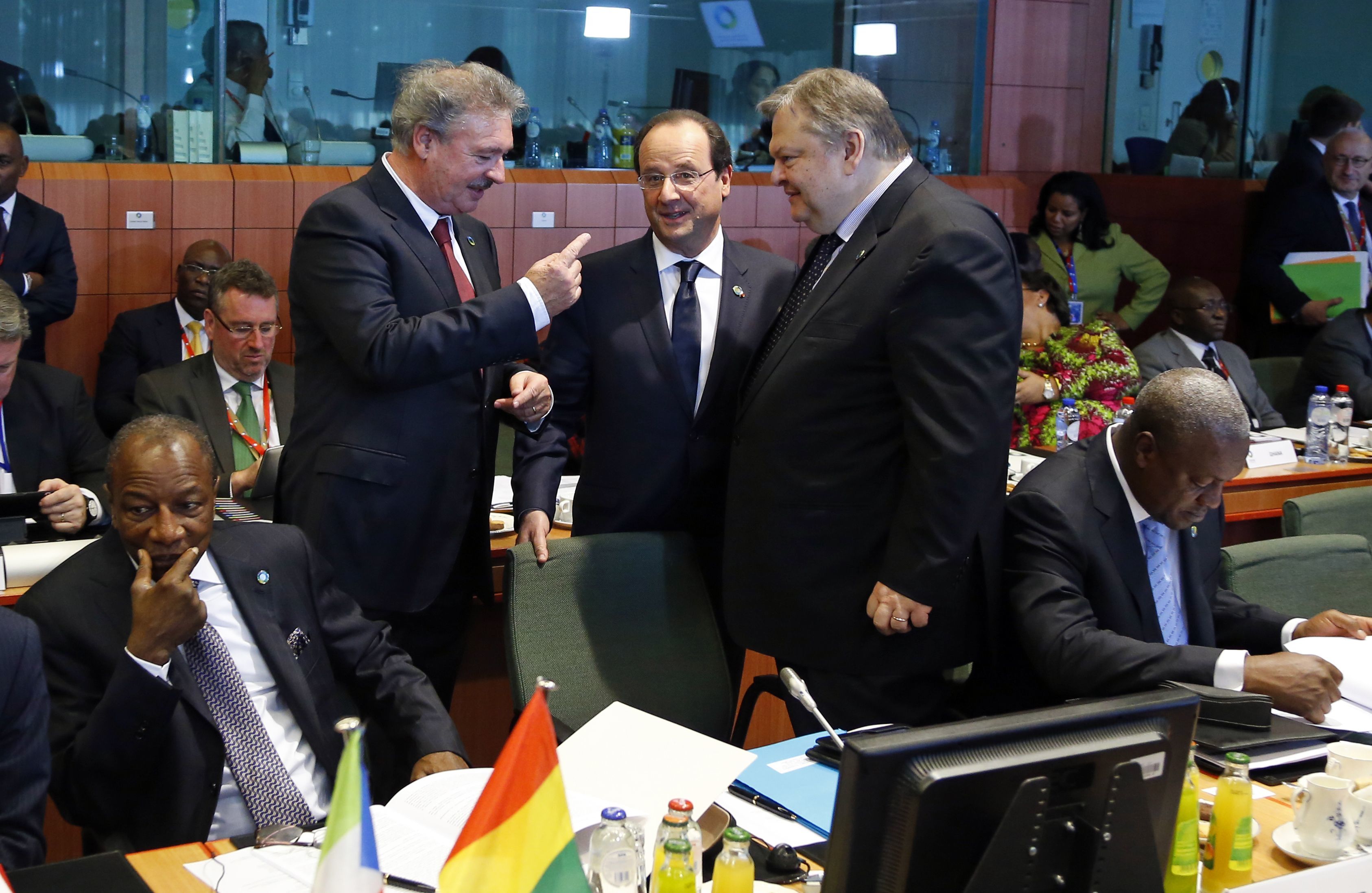 Βενιζέλος: Σταθερές οι θέσεις μας για την ονομασία των Σκοπίων