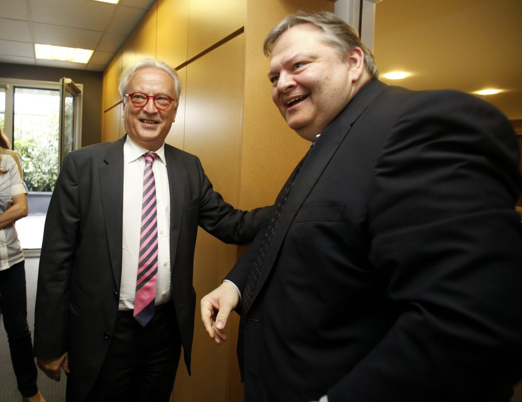 Βενιζέλος: Η αλλαγή των ευρωπαϊκών συσχετισμών ευνοεί την αναθεώρηση του μνημονίου