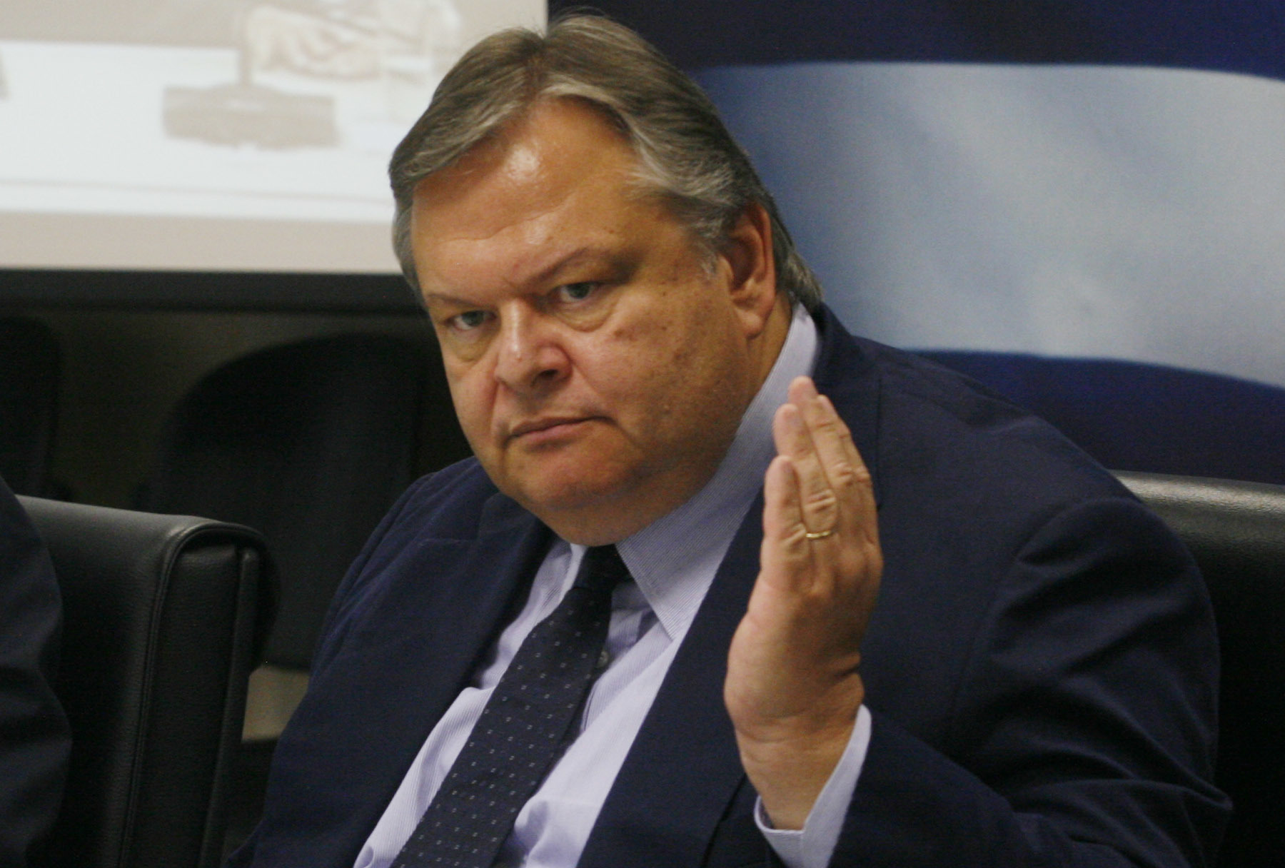 FT: «Ευάγγελος Βενιζέλος, ο χειρότερος υπουργός Οικονομικών»