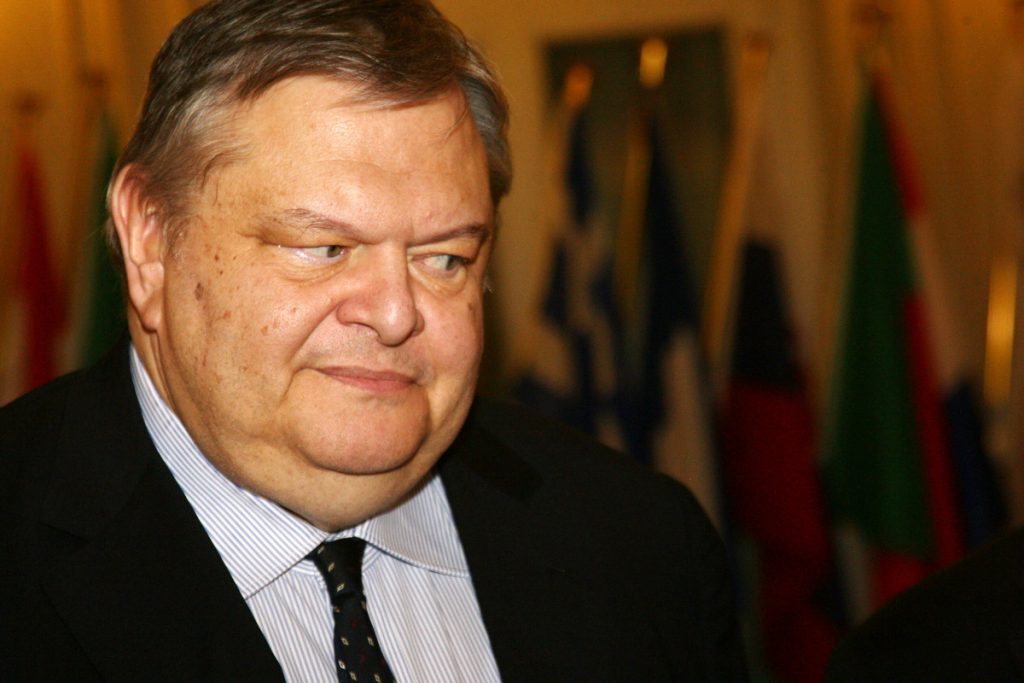 Βενιζέλος: Θέλω να πετύχει ο ΣΥΡΙΖΑ – Πολιτικοί όλων των… αποχρώσεων έβγαλαν λεφτά έξω!