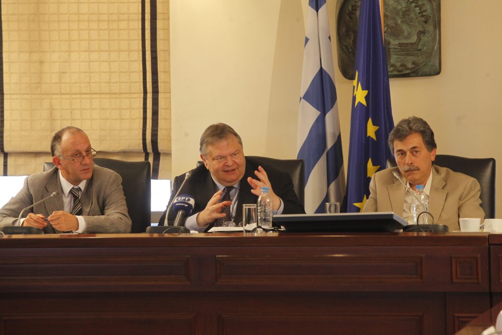 Η ανάδειξη του Πειραιά στο επίκεντρο της συνάντησης Βενιζέλου με τους αρμόδιους φορείς