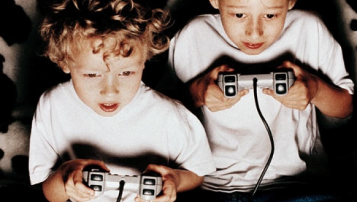 Τι μπορεί να πάθουν τα παιδιά από τα βιντεοπαιχνίδια – ΦΩΤΟ