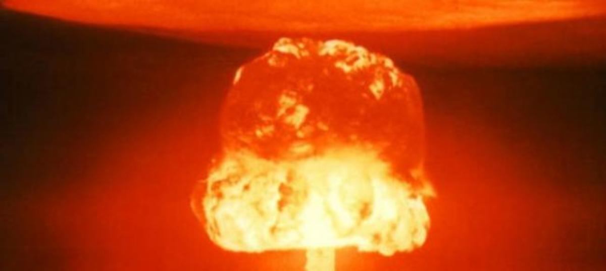 Αυτό είναι το όπλο που μπορεί να αφανίσει ολόκληρη χώρα! Γιατί είναι γνωστό ως “Σατανάς 2” [video]