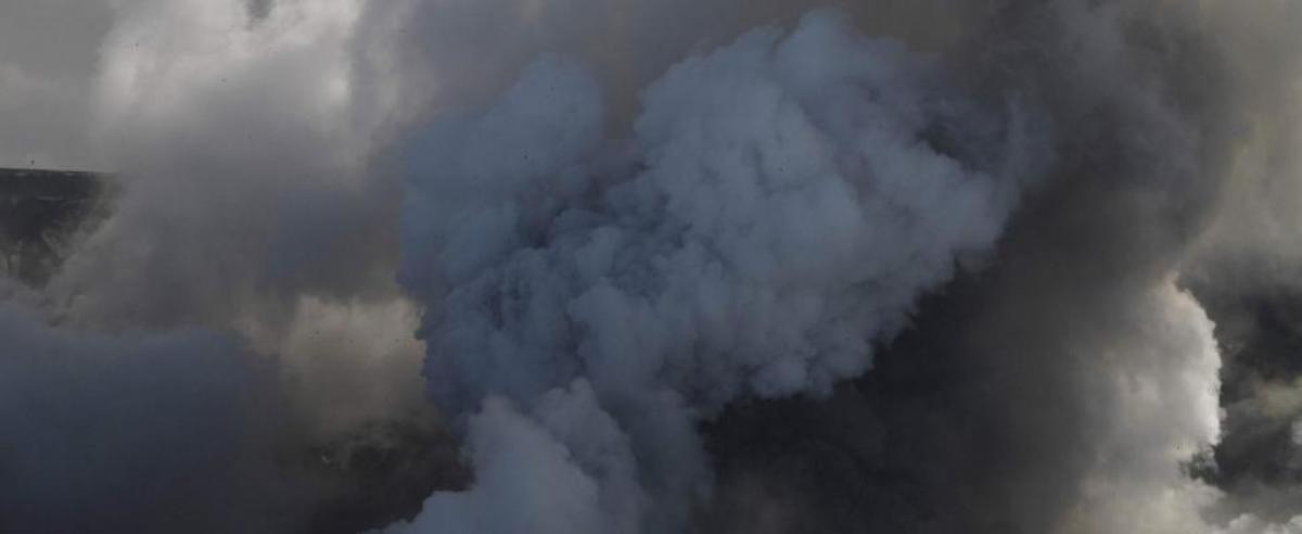 Εκλεισαν 2 αεροδρόμια του Ρέικιαβικ λόγω της ηφαιστειακής τέφρας