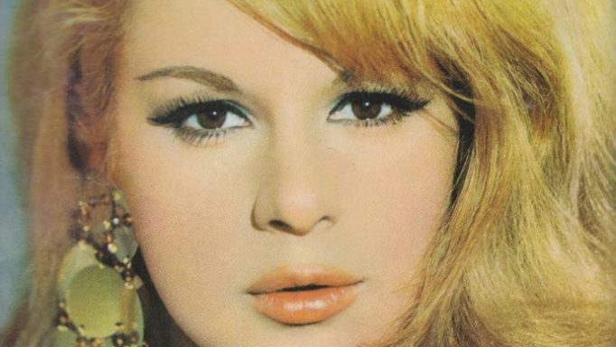 «Η Αλίκη Βουγιουκλάκη στην πιο δύσκολη στιγμή της ζωής της, με κάλεσε να…»