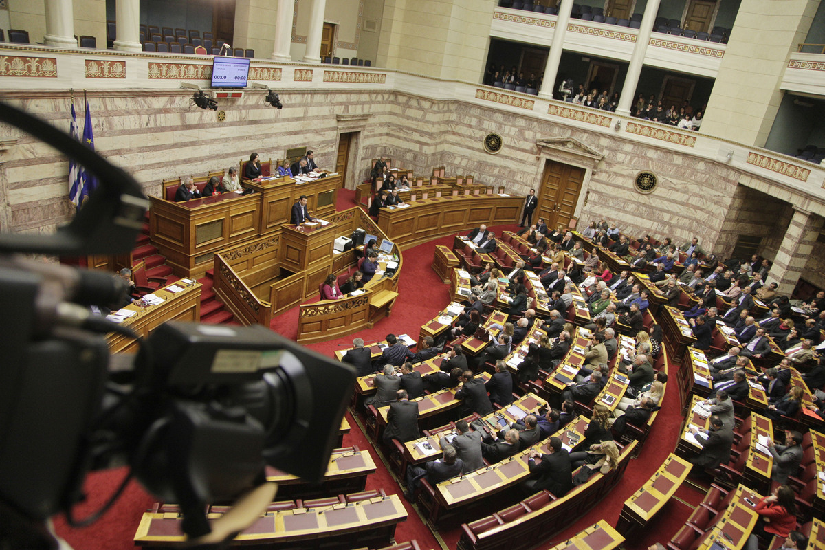Βουλή: Δεν αίρεται η ασυλία Καμμένου, Καραθανασόπουλου