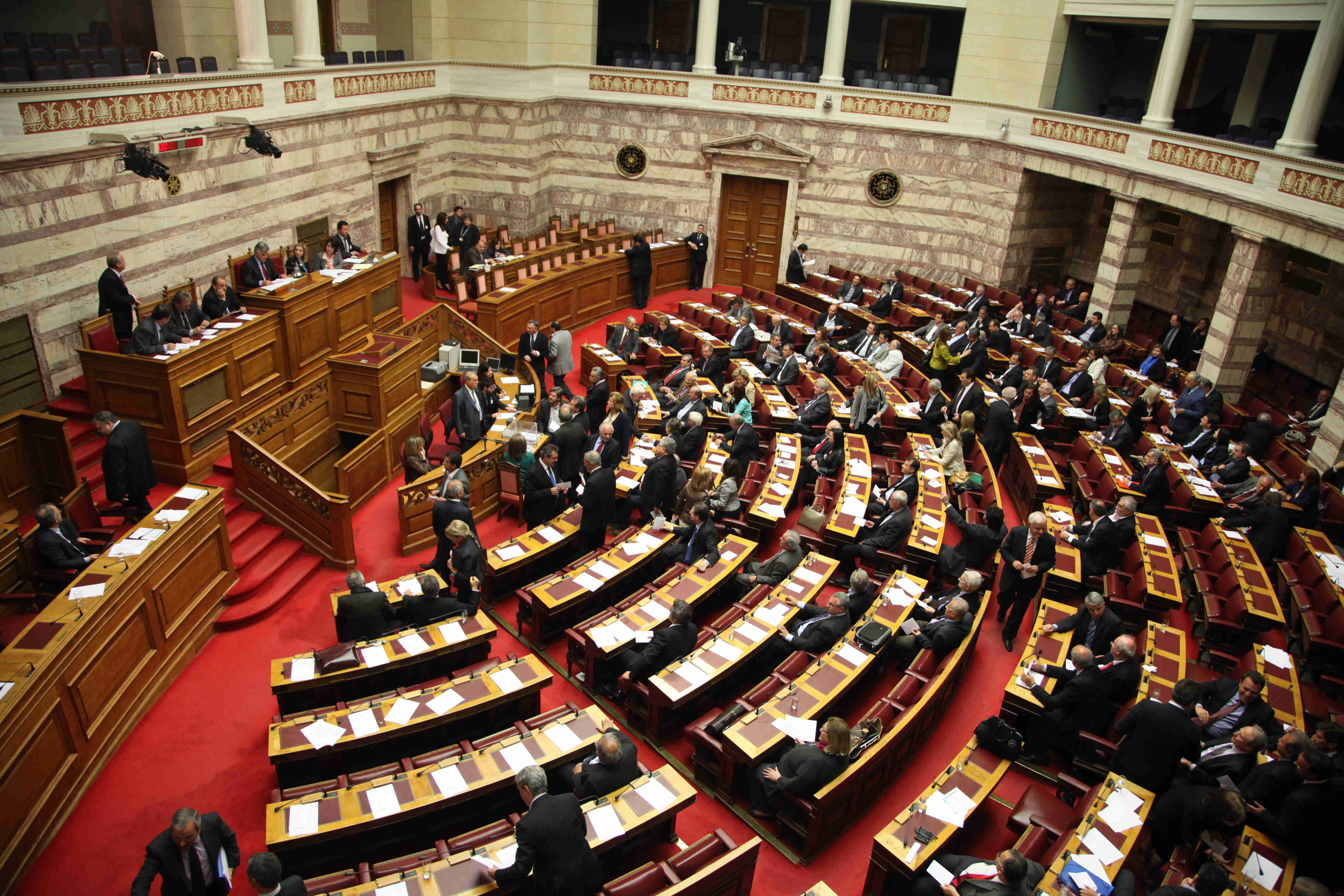 Συνταγματικό το διάταγμα για τις βουλευτικές έδρες – Πως διαμορφώνεται ο εκλογικός χάρτης