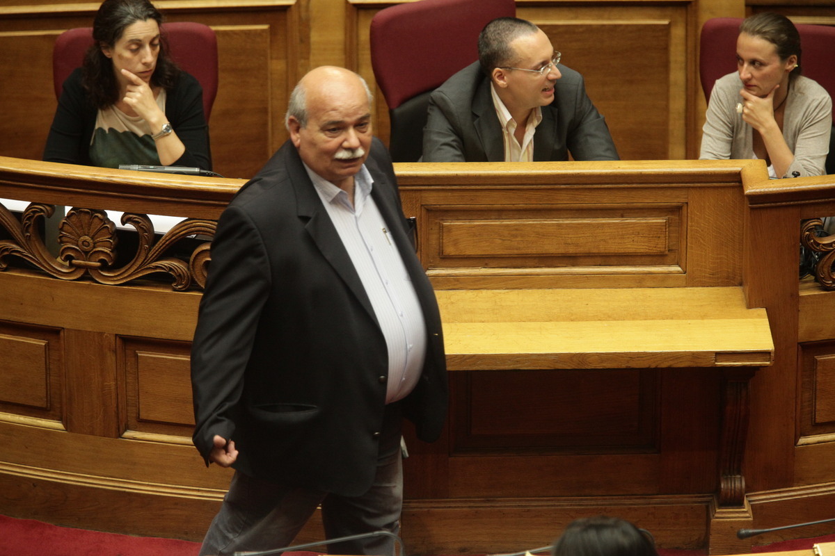 Βούτσης: Πήραμε από τις τηλεοπτικές άδειες όσα χρήματα προέβλεπε το πρώτο μνημόνιο