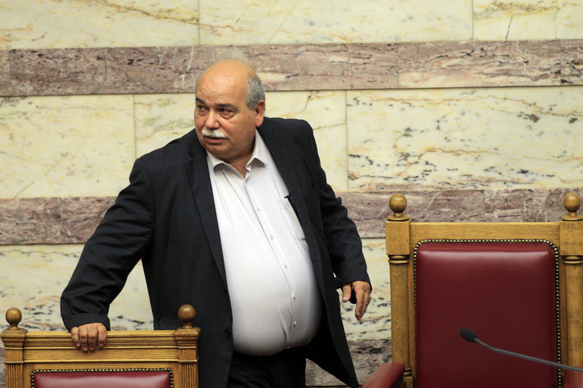 Βούτσης για εκλογικό νόμο: Απλή αναλογική και ελάχιστο όριο εισόδου στη Βουλή