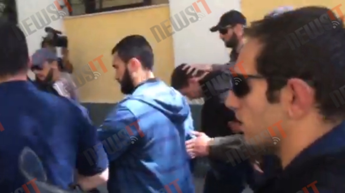 Κόσμος βρίζει πατέρα Άννυ