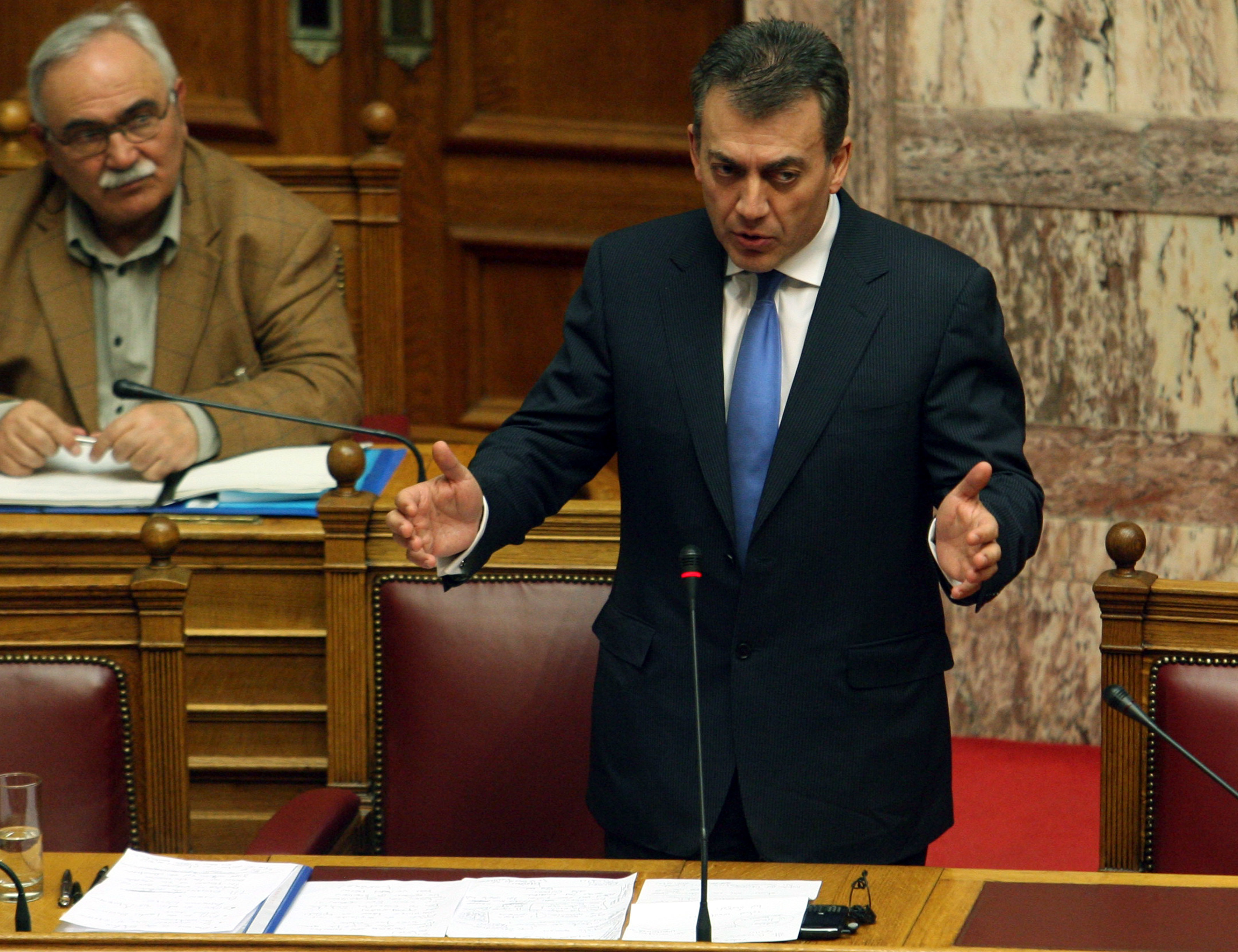 Υπ. Εργασίας: Δημιουργεί ενιαία ηλεκτρονική βάση για την ακίνητη περιουσία των Ταμείων