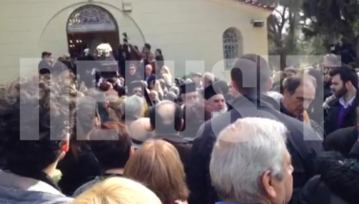 Τελευταίο χειροκρότημα για Τζ.Βάνου