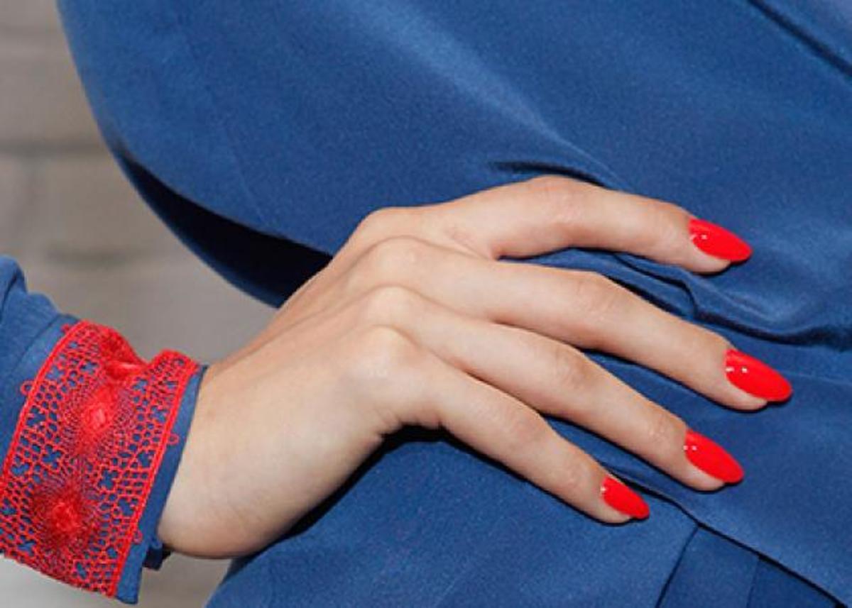 Μάθε τα πάντα για το ειδικό application που σου βρίσκει το βερνίκι που ψάχνεις!