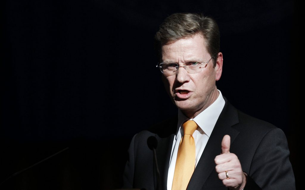 Βεστερβέλε: Αρκετά διασύρθηκε διεθνώς η Ελλάδα