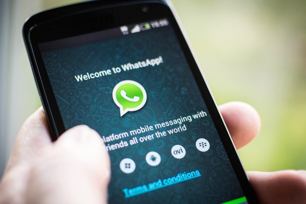 Το Whatsapp βάζει τέλος στην ετήσια συνδρομή