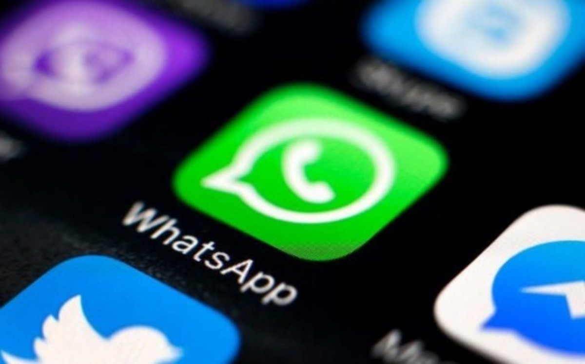Το WhatsApp επιτρέπει τη ζωντανή παρακολούθηση των φίλων σας!