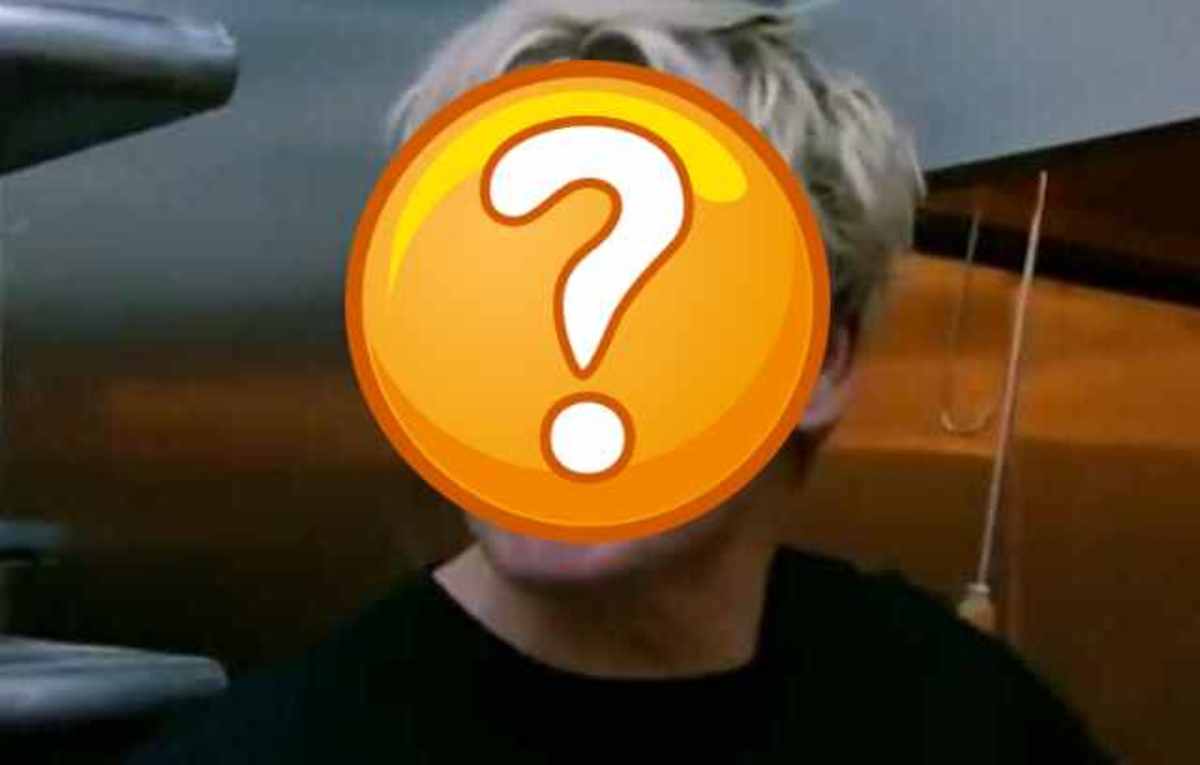 Διεθνής τηλεαστέρας πρωταγωνιστής σε ροζ βίντεο!