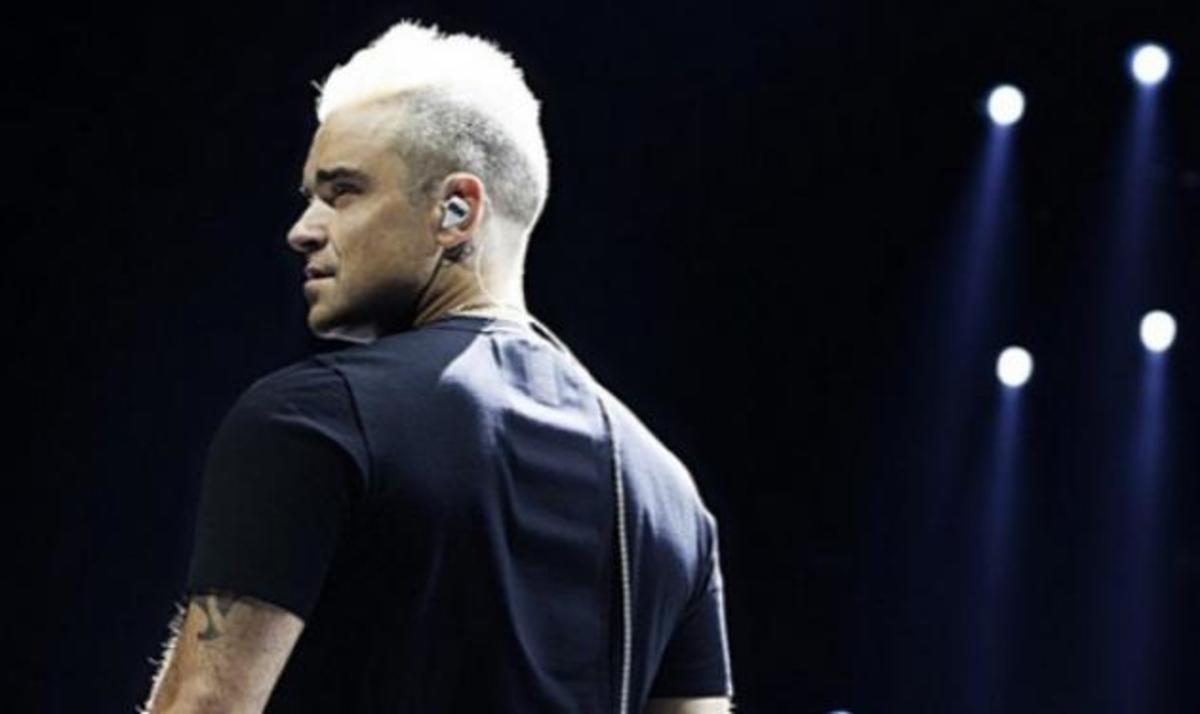 Robbie Williams στην Αθήνα: Όλα έτοιμα για τη συναυλία! Οι πρώτες φωτογραφίες απο τη Μαλακάσα!