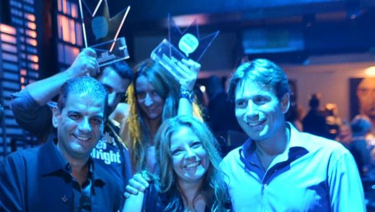 Η WIND σαρώνει τα Social Media Awards