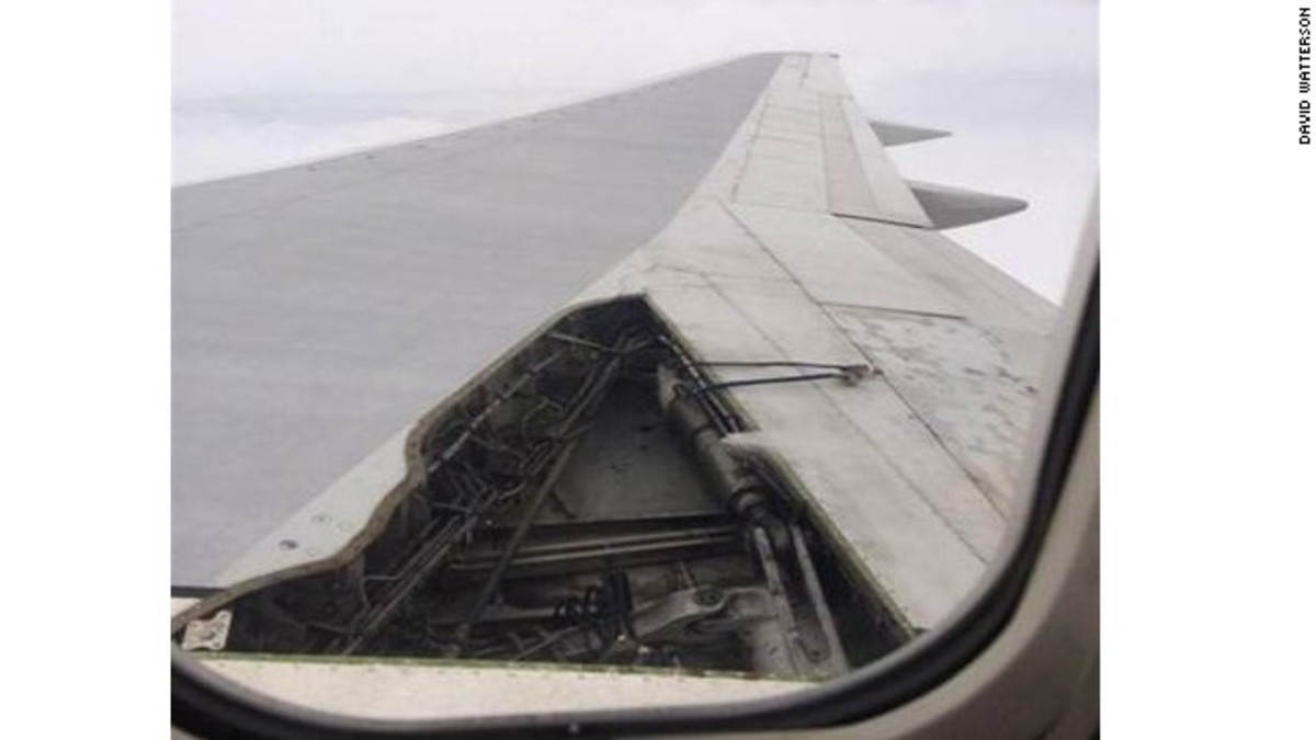 Αεροπλάνο της Delta έχασε κομμάτι από το φτερό του!