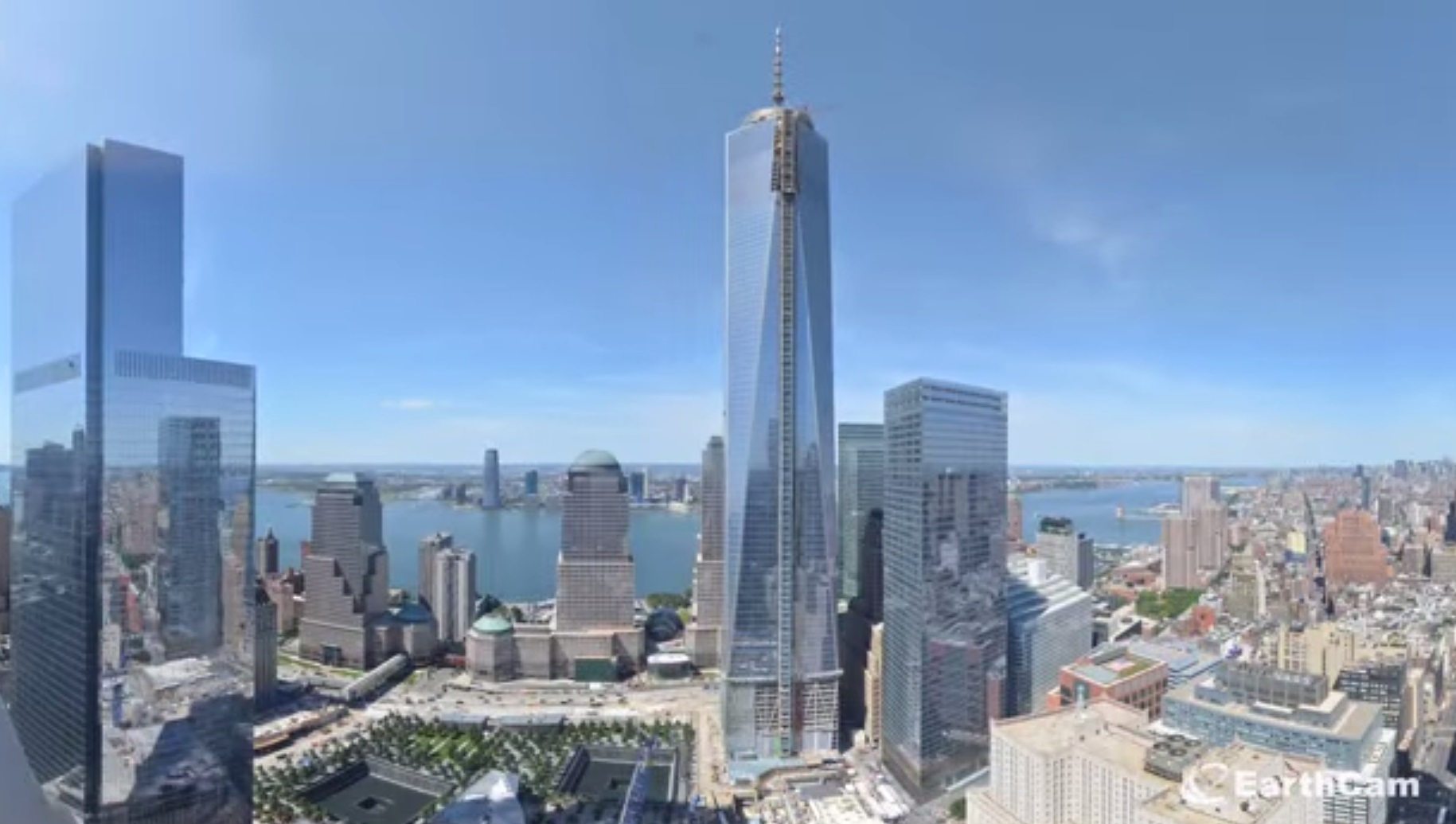 H ανέγερση του One World Trade Center σε ενάμιση λεπτό!