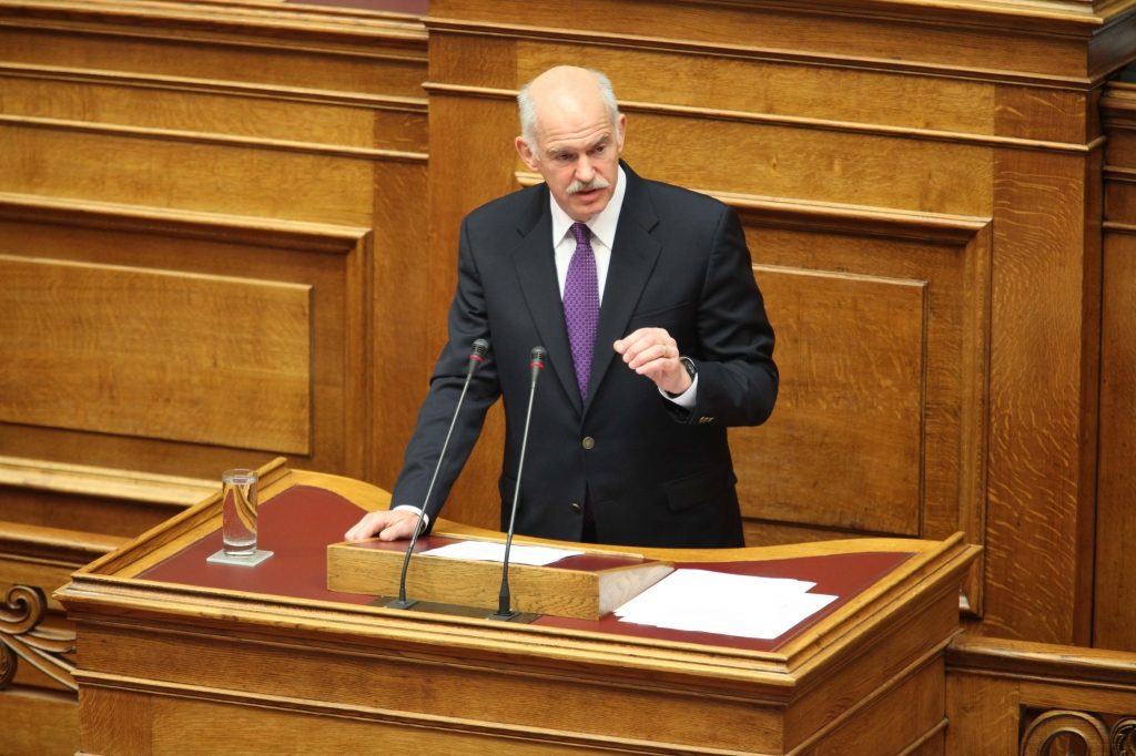 Παπανδρέου : “Επιλέξαμε τη σωτηρία” – Τσίπρας: “Ηρθατε πάλι με έκθεση ιδεών”